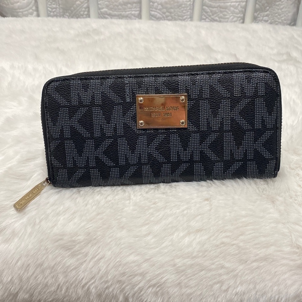 Michael Kors Black Leather Wallet